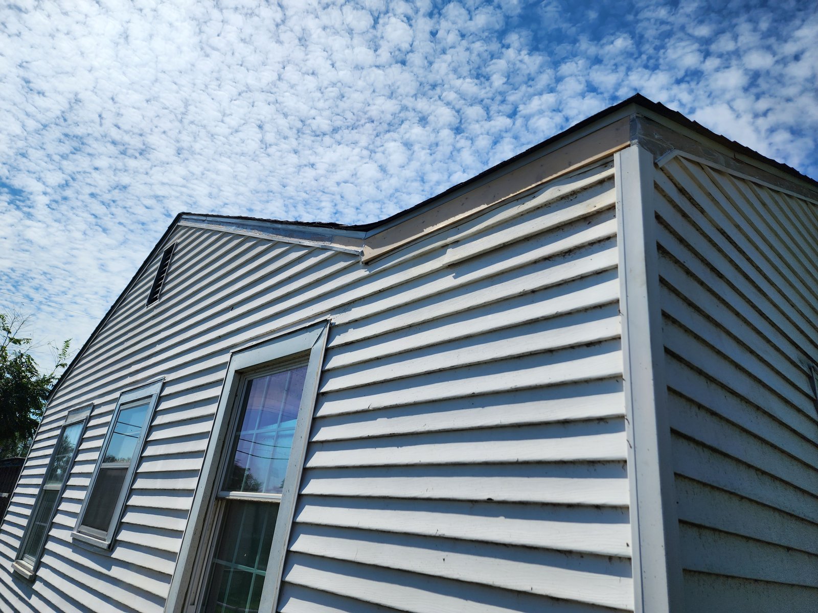 Roof replacement project gallery - Project 109 - Image 23